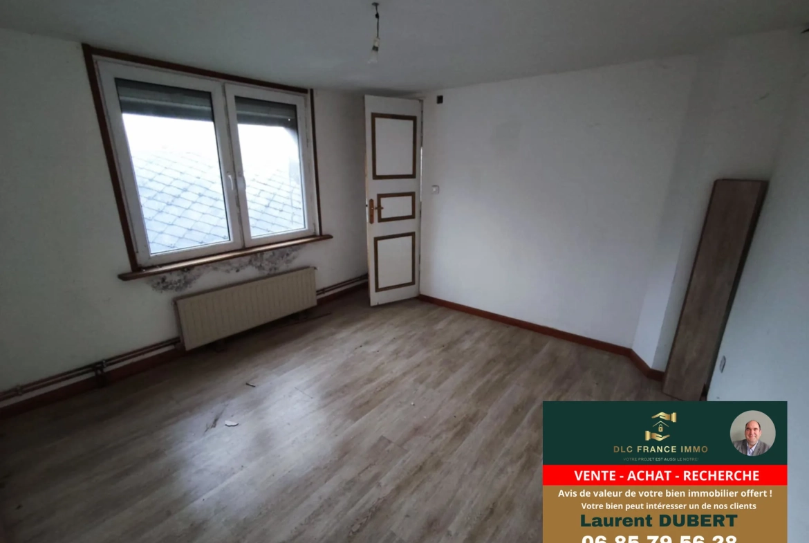 Maison semi-individuelle à Leval de 152 m² avec grand potentiel 