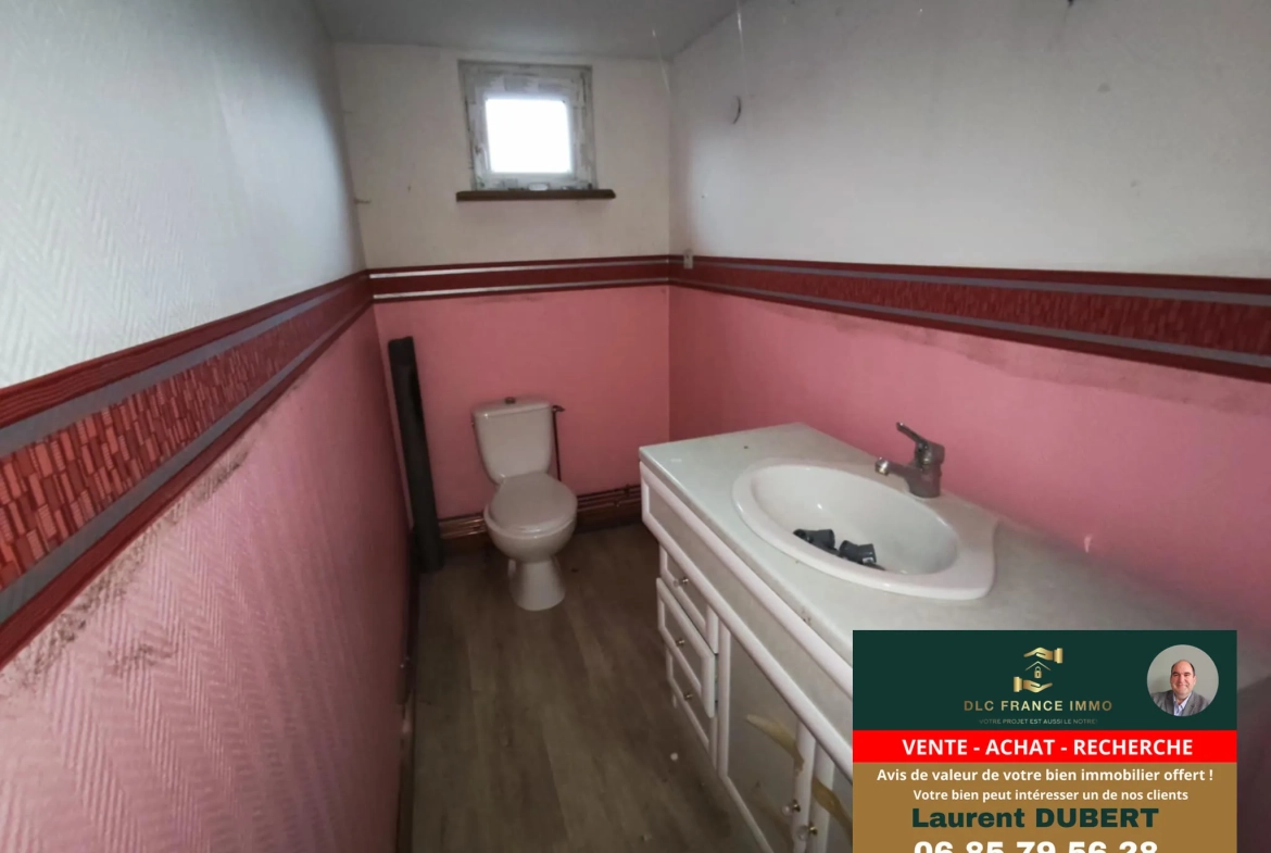 Maison semi-individuelle à Leval de 152 m² avec grand potentiel 