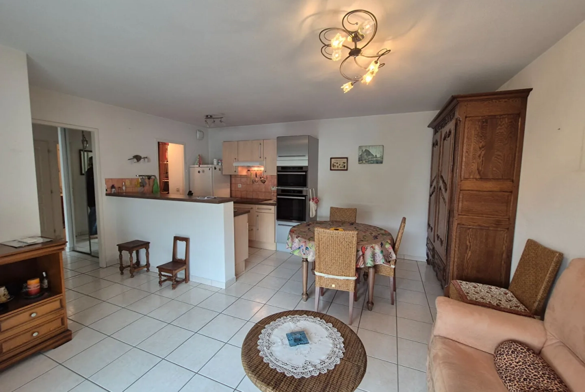 Appartement 3 pièces à Gap avec terrasse et parking, idéal investisseur ou résident 