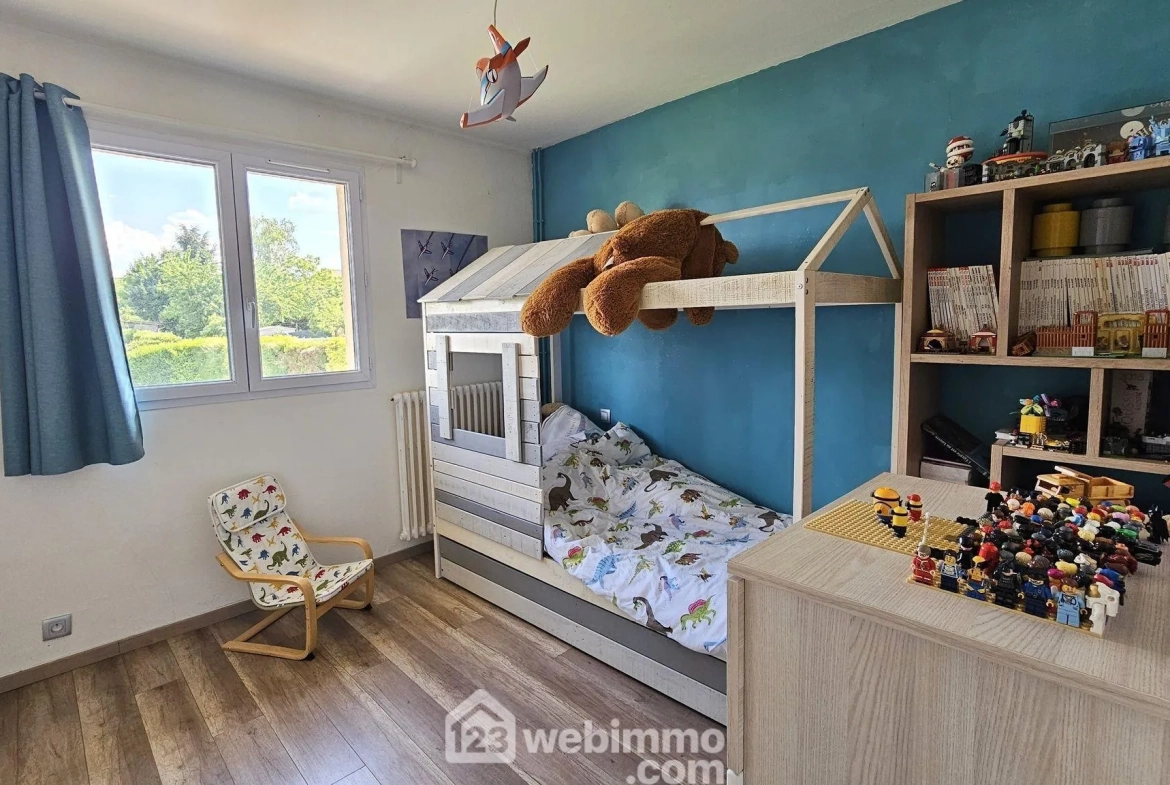 Maison de 102 m² avec jardin proche des commodités à Le Malesherbois 