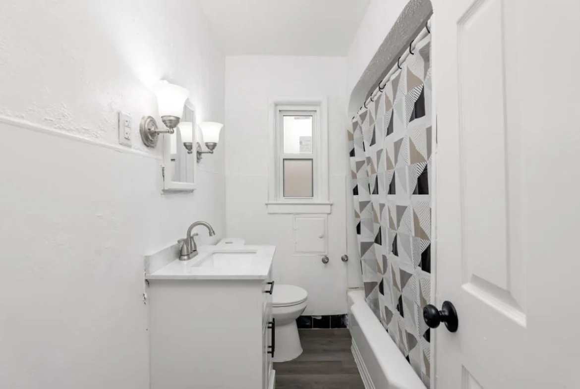 Appartement à louer dans le quartier Westchase à Houston, Texas, avec deux chambres et piscine 