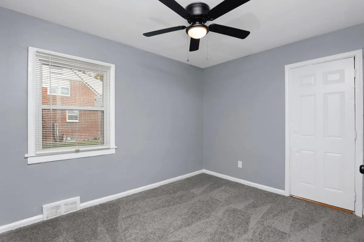 Appartement à louer dans le quartier Westchase à Houston, Texas, avec deux chambres et piscine 