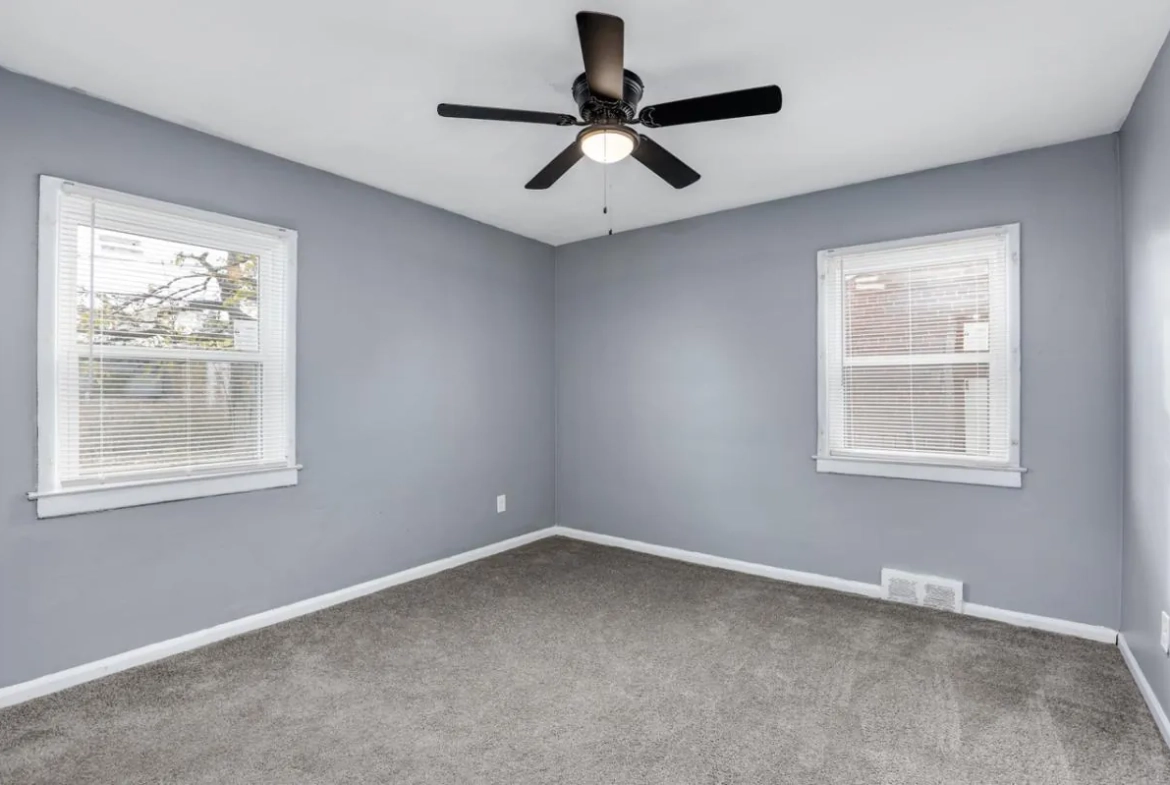 Appartement à louer dans le quartier Westchase à Houston, Texas, avec deux chambres et piscine 