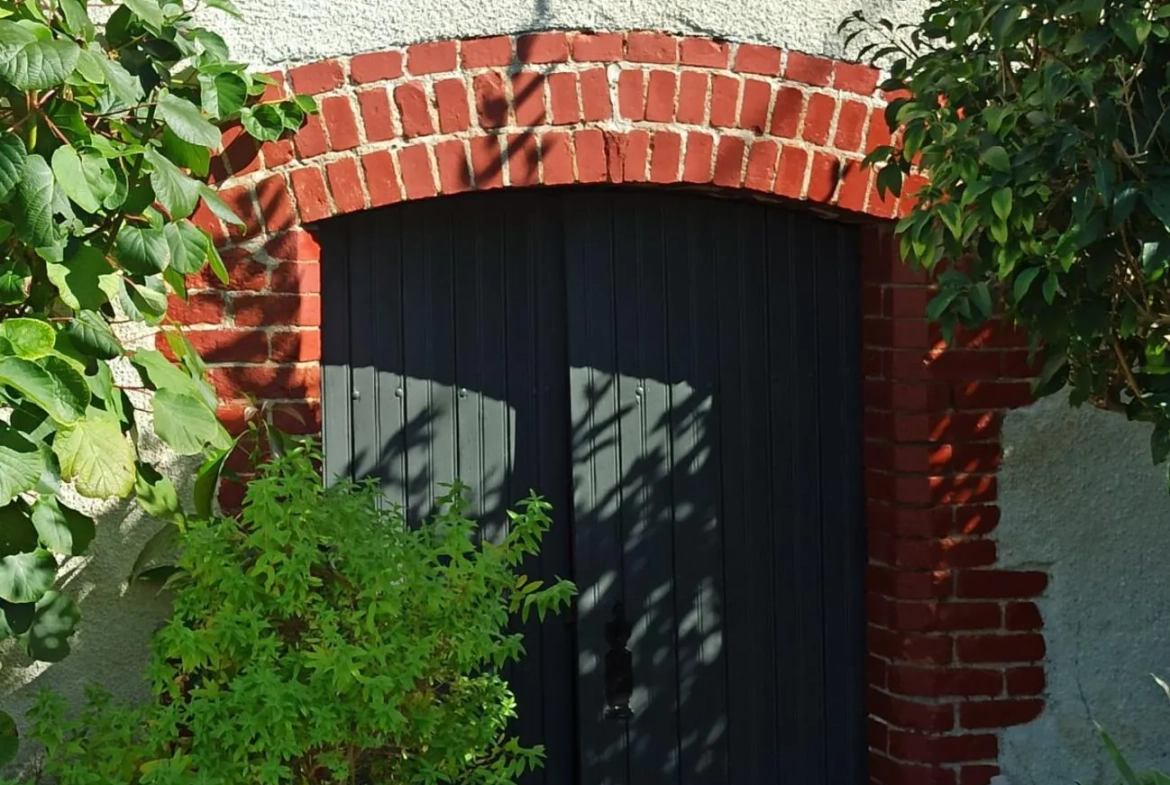 Belle maison moderne de 101 m² à Mably avec jardin arboré et garage 