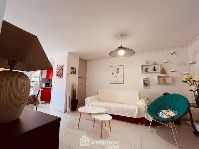 Appartement 2 pièces rénové avec terrasse vue mer à Canet-en-Roussillon 