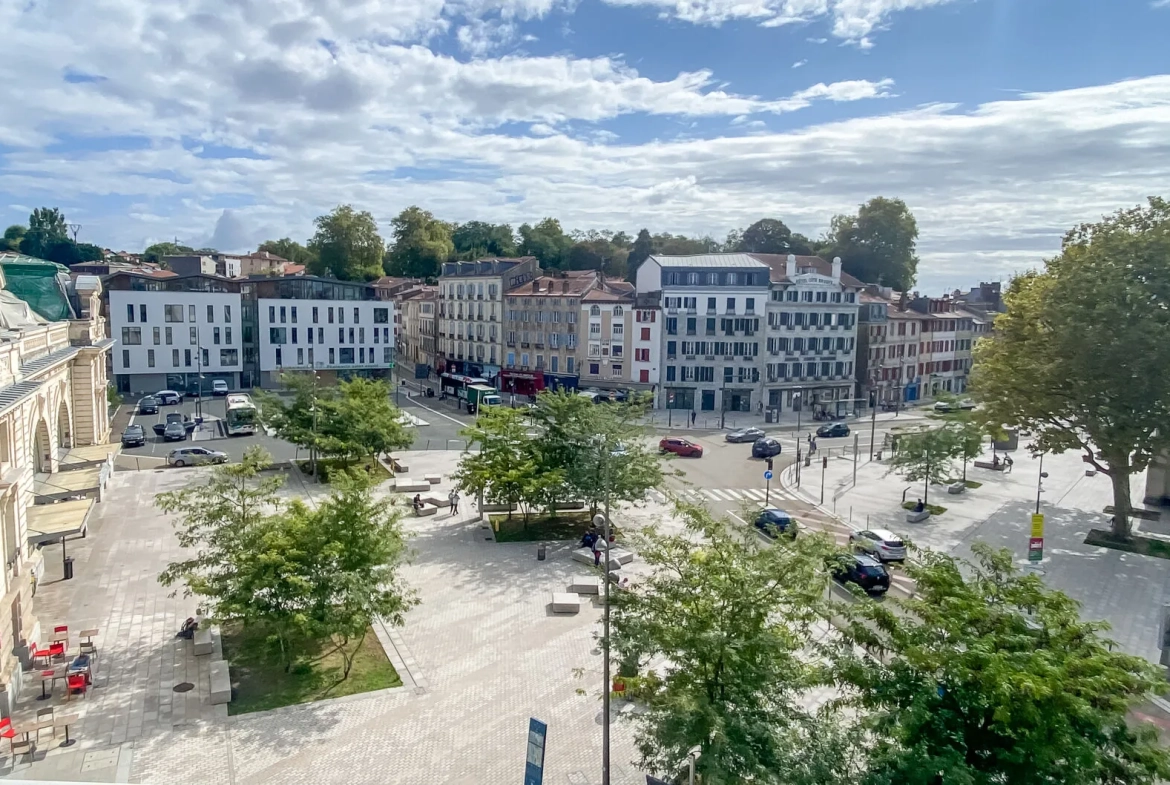 Appartement à vendre à Bayonne - 52 m² avec vue dégagée, idéalement situé 