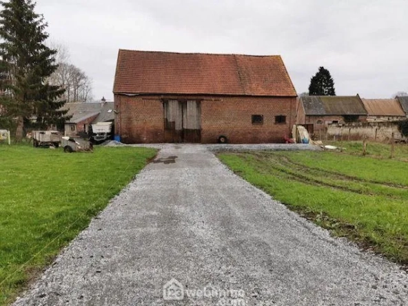 Grande grange en briques de 380 m² à Cuts, opportunité exceptionnelle