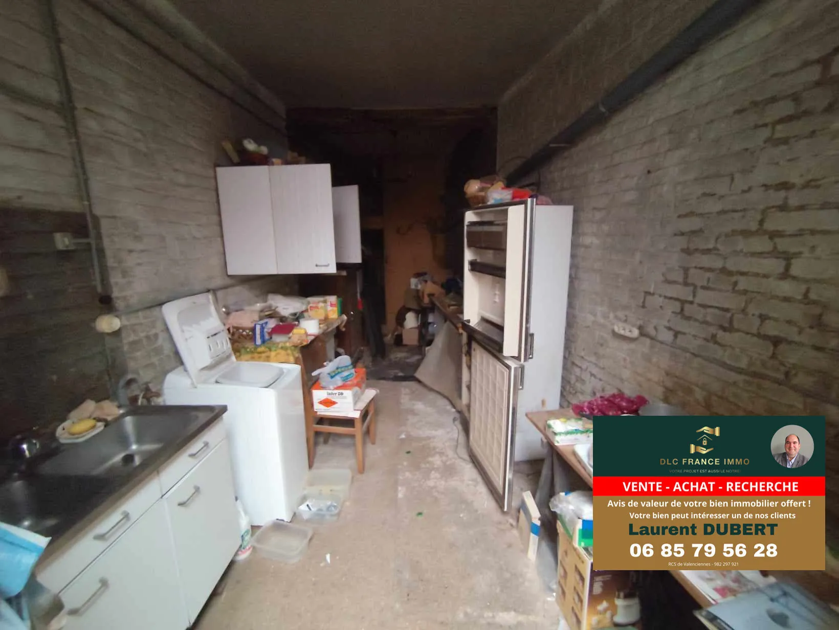 Maison à rénover avec potentiel à Aulnoye-Aymeries - Grand terrain et garage 
