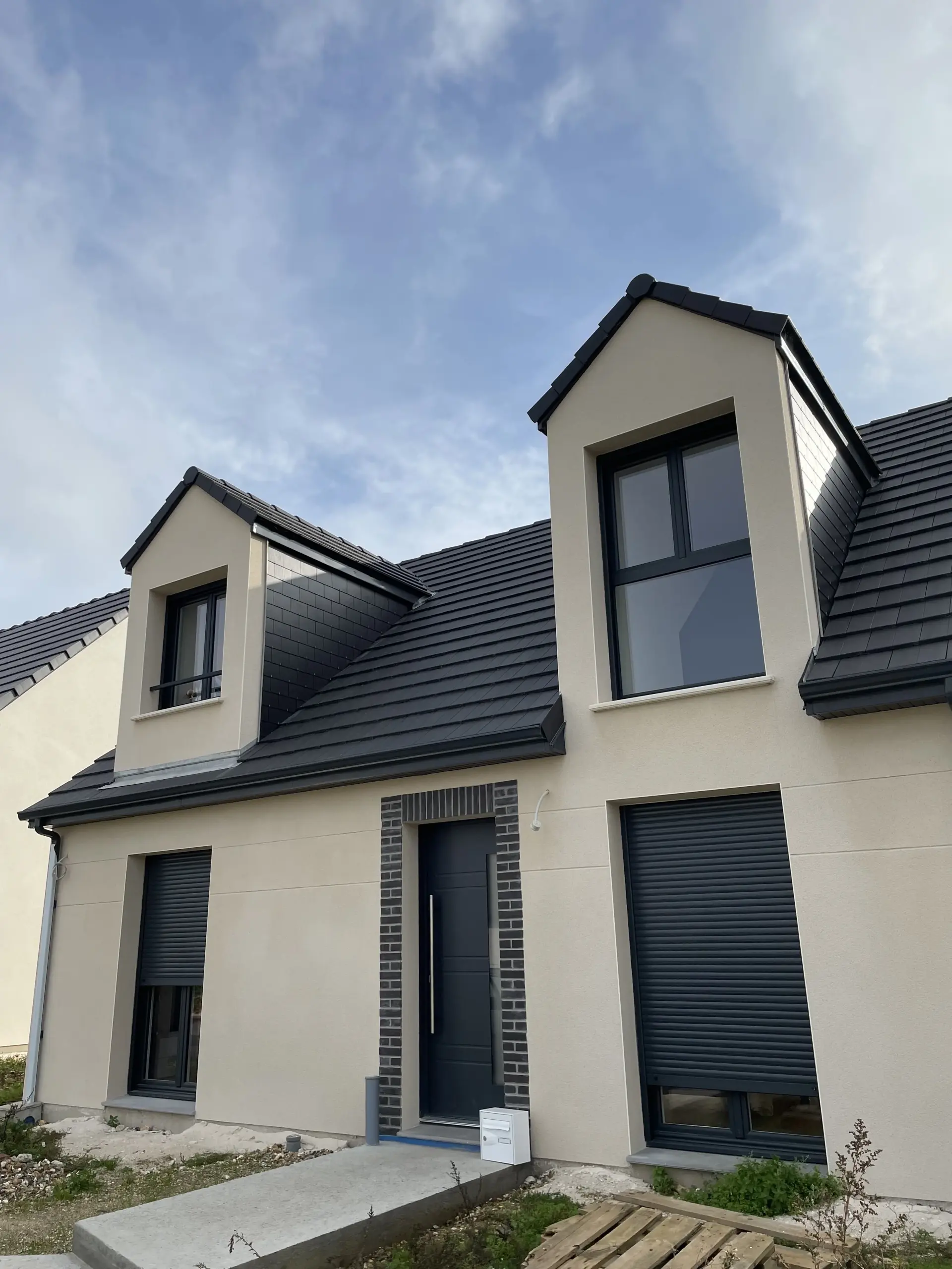 Achat de pavillon individuel à Fouilloy avec étude gratuite et conformité RE 2020 