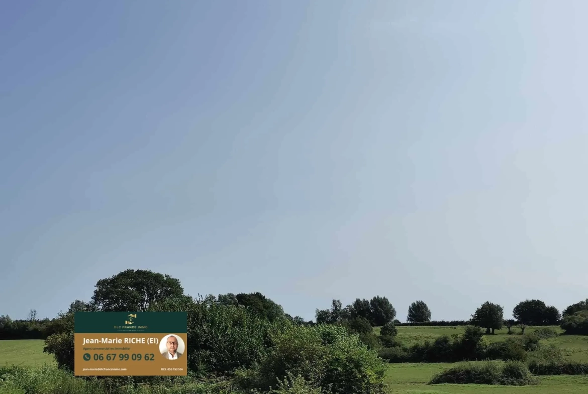 Charmante maison de campagne de 120 m² avec grand terrain à Berlaimont en bordure de forêt 