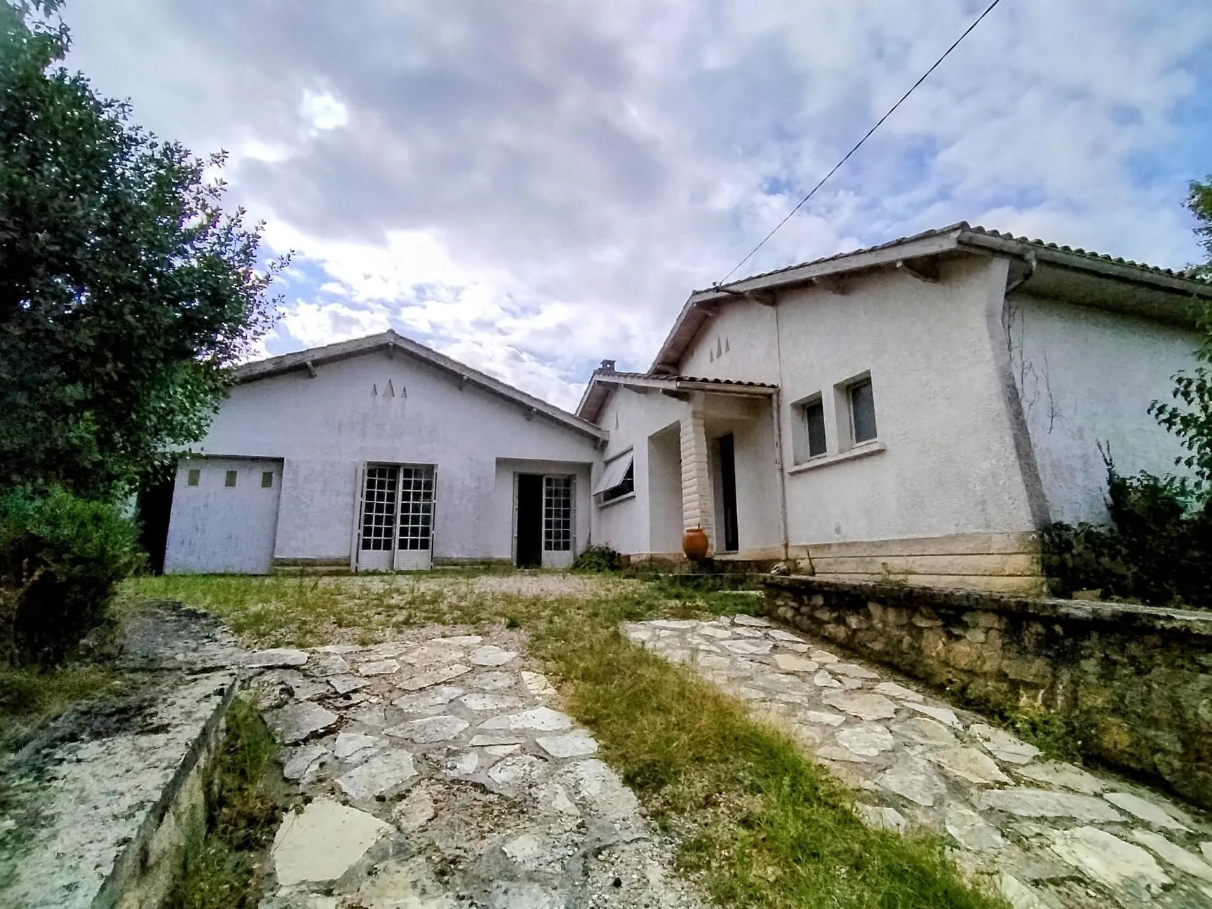 Maison de campagne avec jardin à 8 km de LANGON - 2 chambres et garage 
