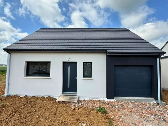 Maison neuve à Saint-Vaast-en-Chaussée proche Amiens – Certifiée RE2020 et prêt à bâtir