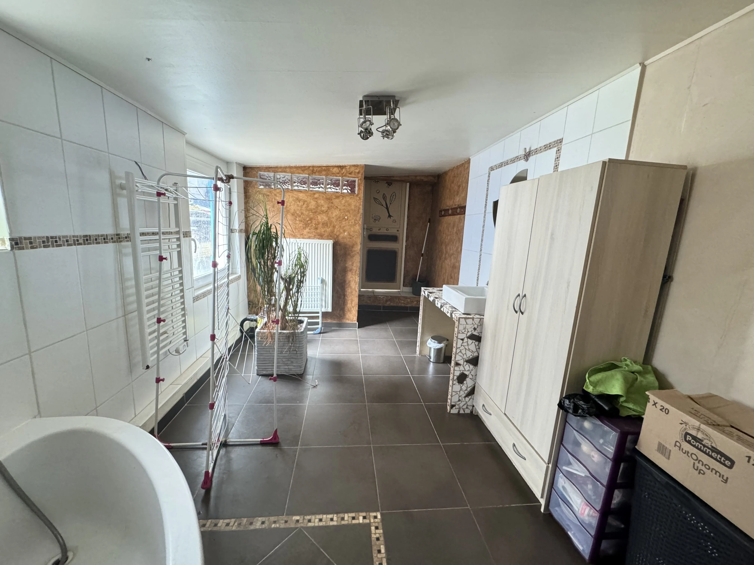 Maison à vendre à Villers-Bretonneux proche centre-ville avec jardin et dépendances 
