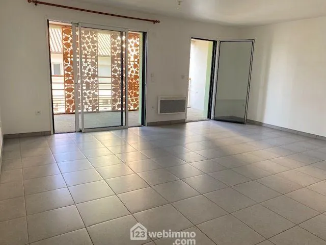 Appartement traversant de 77 m² avec terrasse à La Roche-sur-Yon 