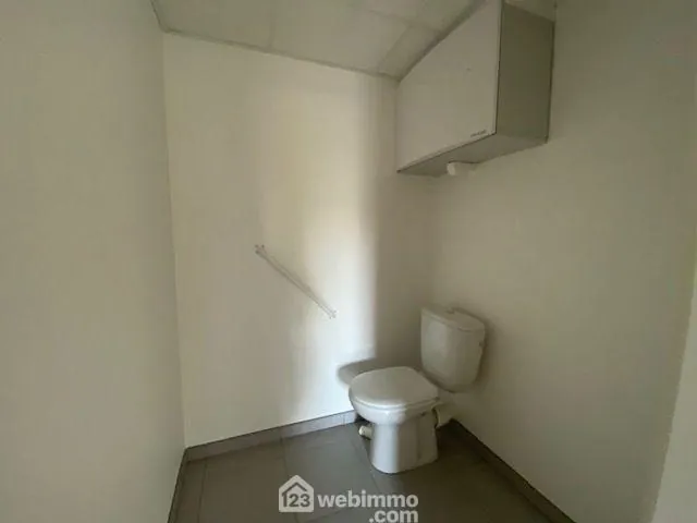 Appartement traversant de 77 m² avec terrasse à La Roche-sur-Yon 