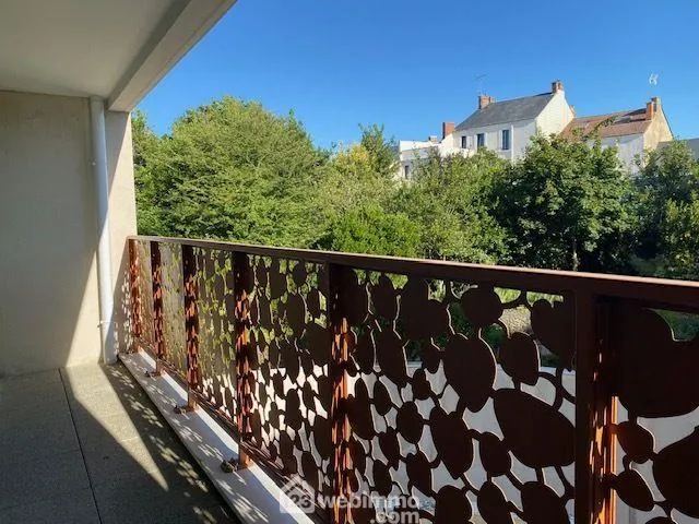 Appartement traversant de 77 m² avec terrasse à La Roche-sur-Yon 
