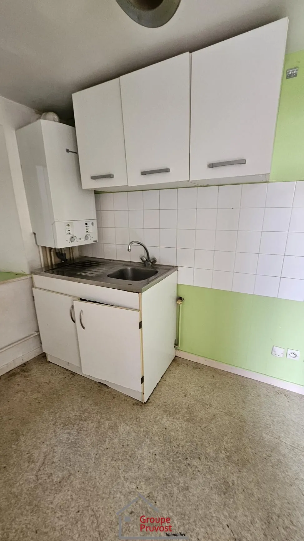 Maison de village à Panissières de 85 m² avec potentiel de rénovation 