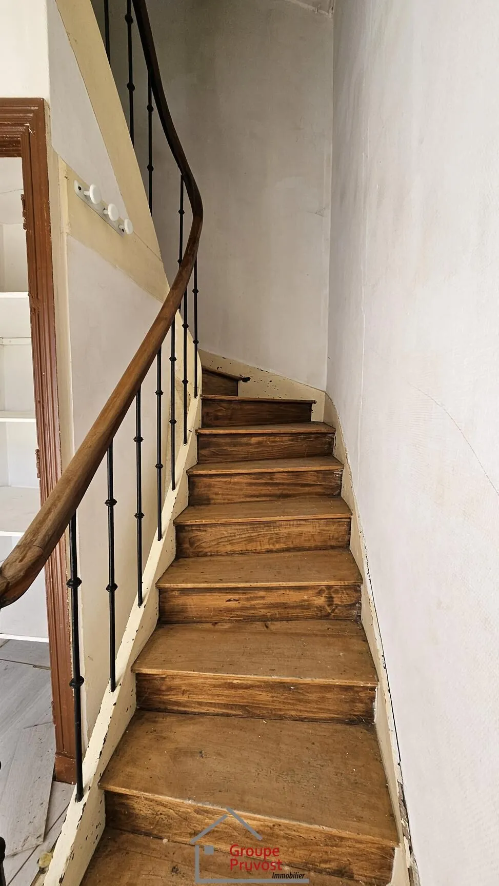 Maison de village à Panissières de 85 m² avec potentiel de rénovation 