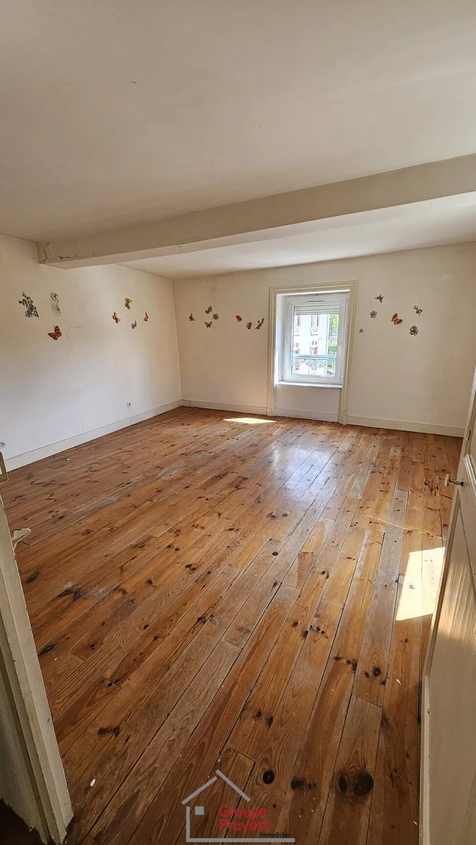 Maison de village à Panissières de 85 m² avec potentiel de rénovation 