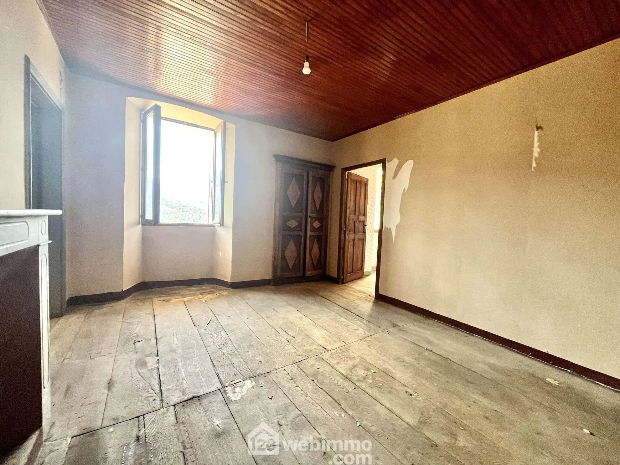 Bel appartement de 90 m² à Morosaglia, Corse, avec potentiel de rénovation 
