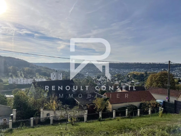 Maison lumineuse à Rouen avec grand jardin et potentiel constructible