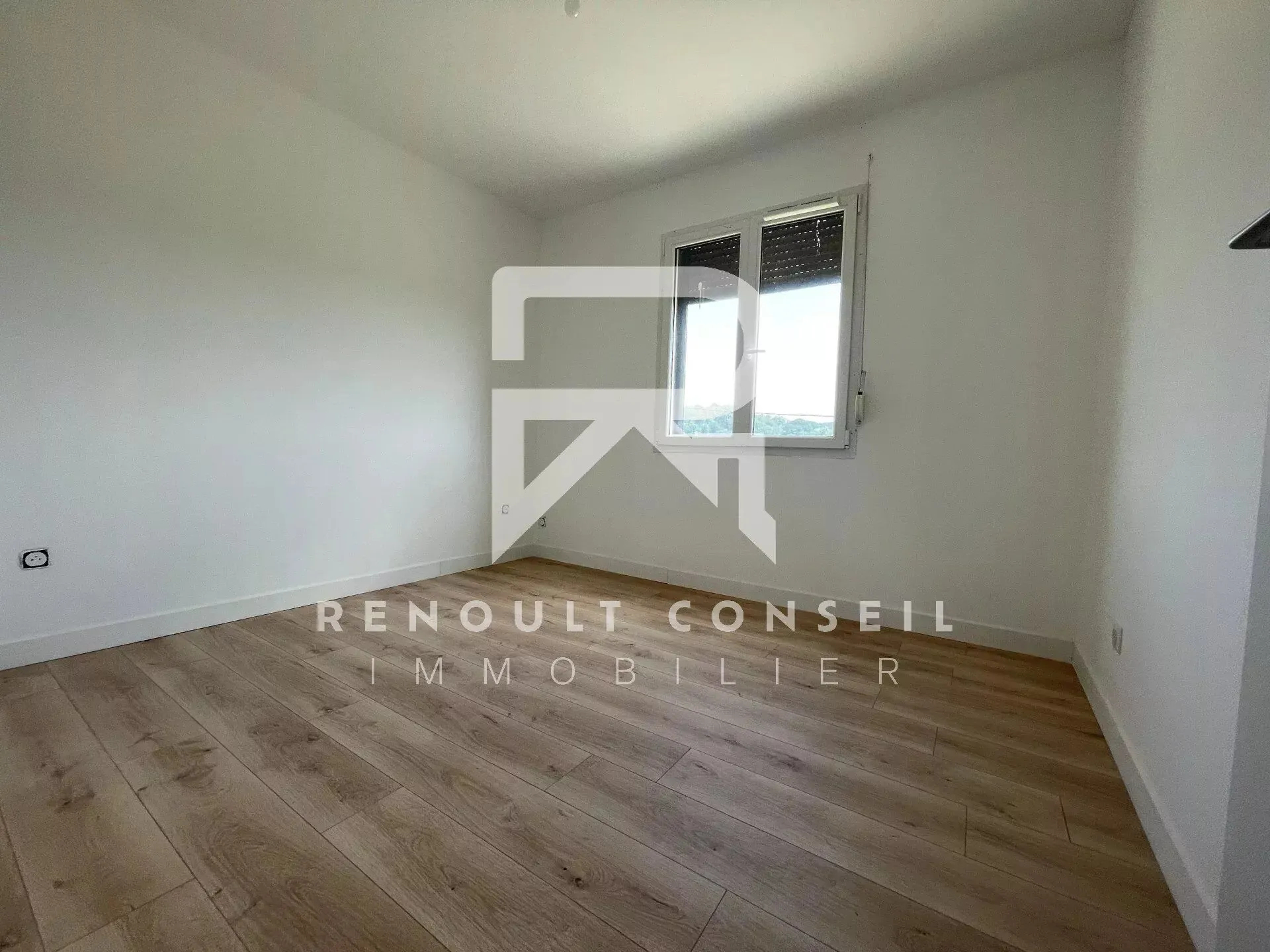 Maison lumineuse à Rouen avec grand jardin et potentiel constructible 