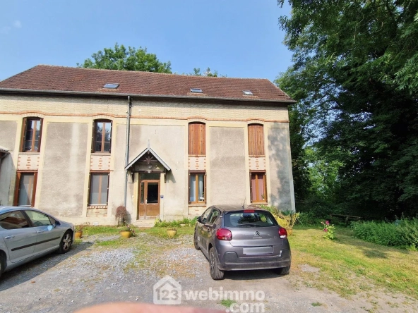 Charmant appartement F2 de 57m2 à Laon avec parking et mezzanine