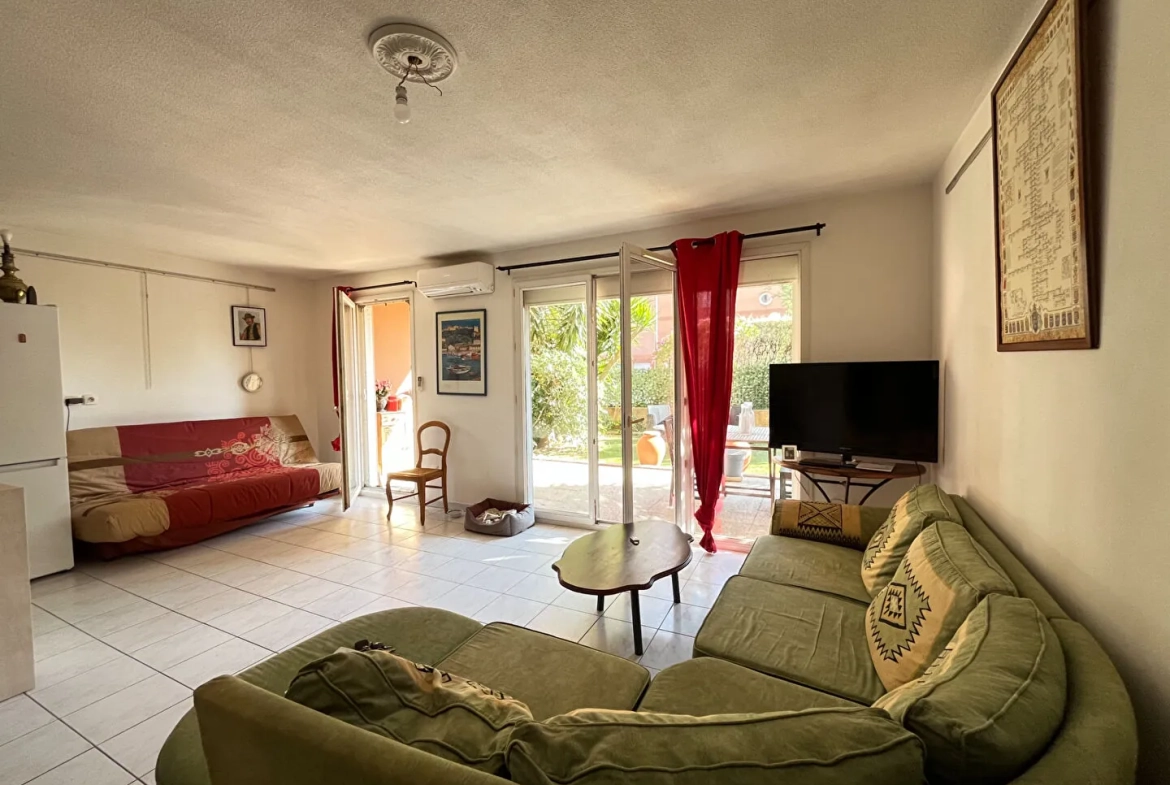 Appartement T3 à Marseille 9ème avec terrasse, jardin et parking 