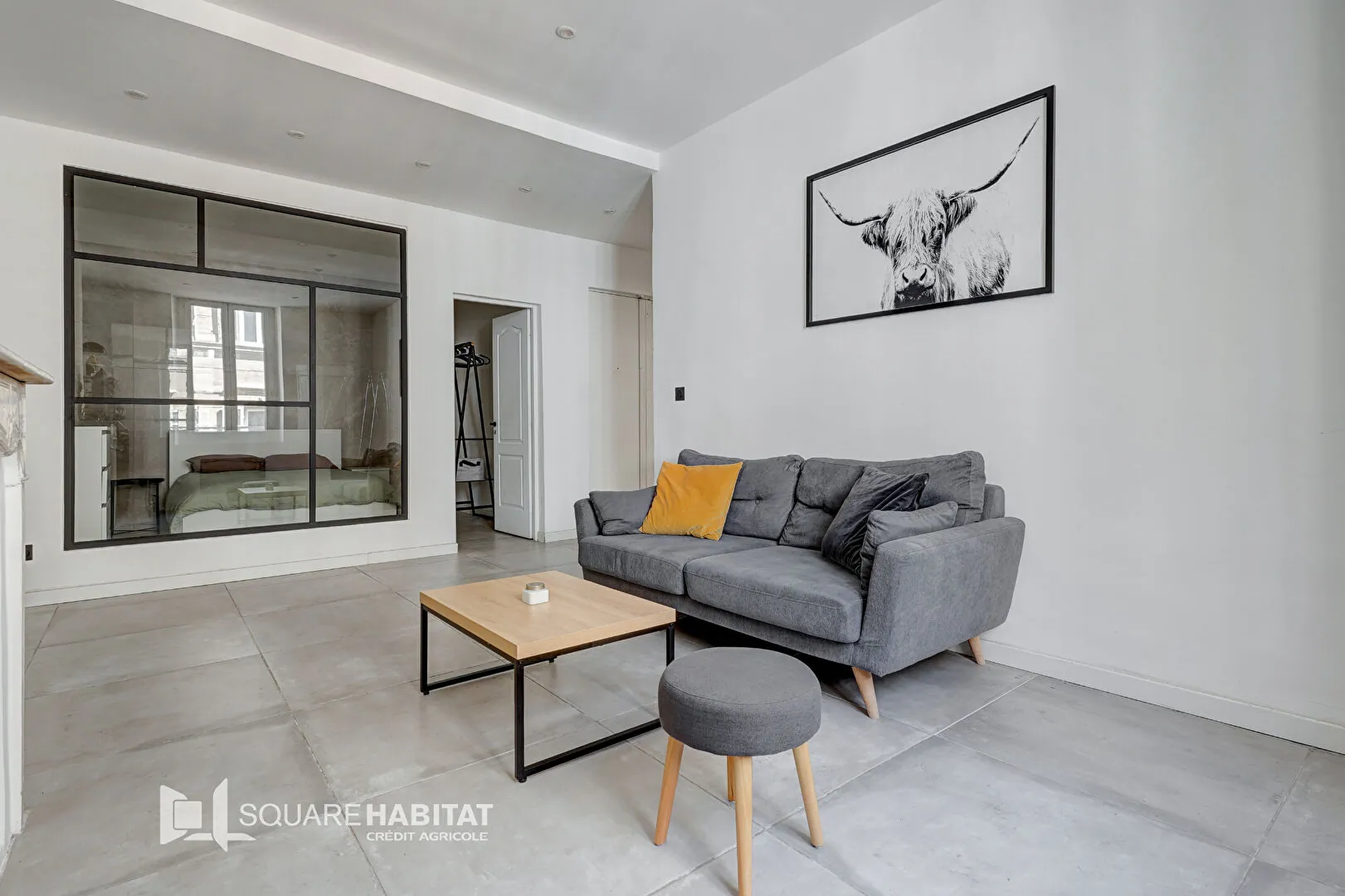 Appartement 3 pièces rénové de 56 m² à Marseille 6ème 