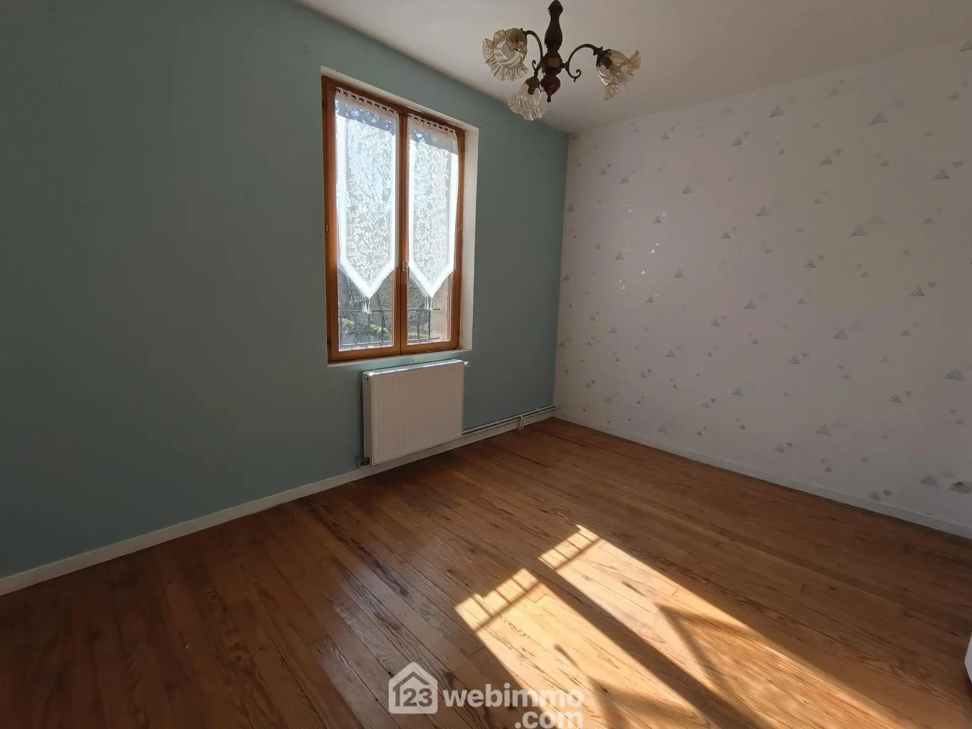 À vendre ensemble immobilier de 182 m² à Presles-et-Boves – parfait pour investissement ou résidence principale 