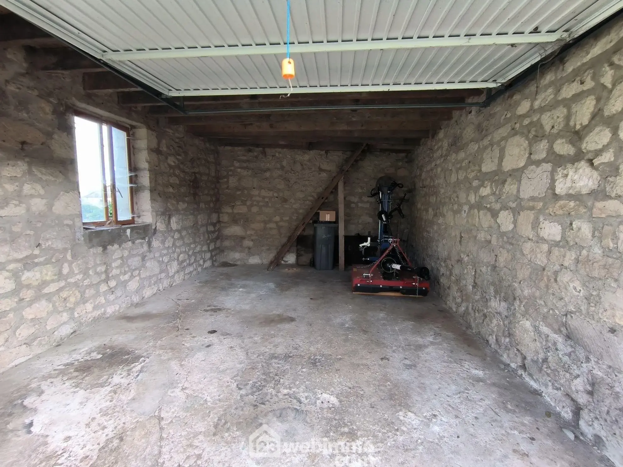 À vendre ensemble immobilier de 182 m² à Presles-et-Boves – parfait pour investissement ou résidence principale 