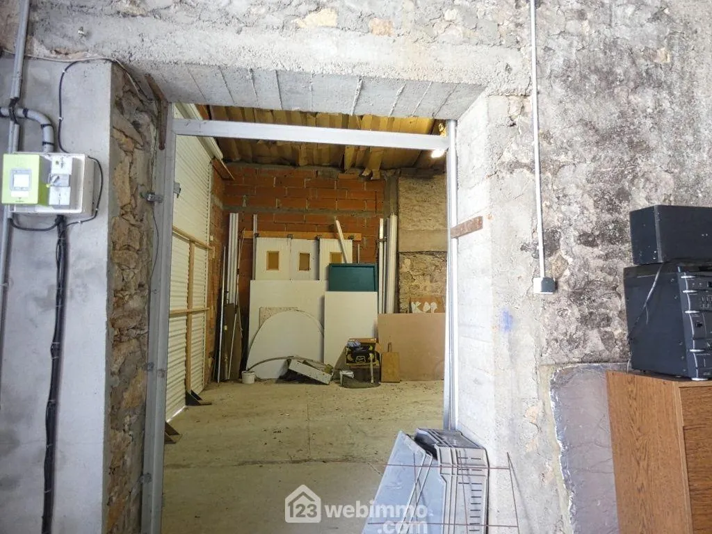 Maison de plain-pied avec 3 chambres à Saint-Pardoux, 101 m² 