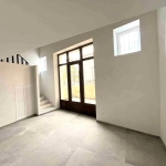 Appartement T3 duplex rénové de 88 m² avec terrasse à Apt