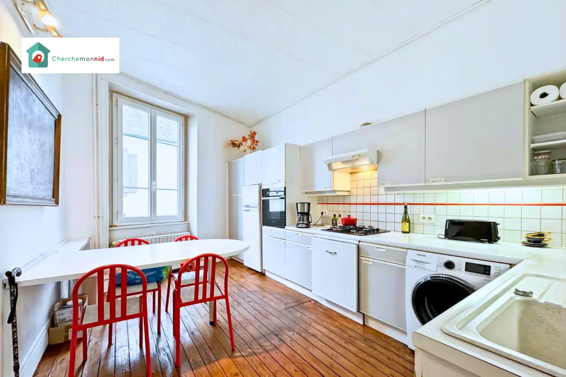 Maison de ville rénovée à Châtillon-en-Bazois de 173 m² avec potentiel et local professionnel 