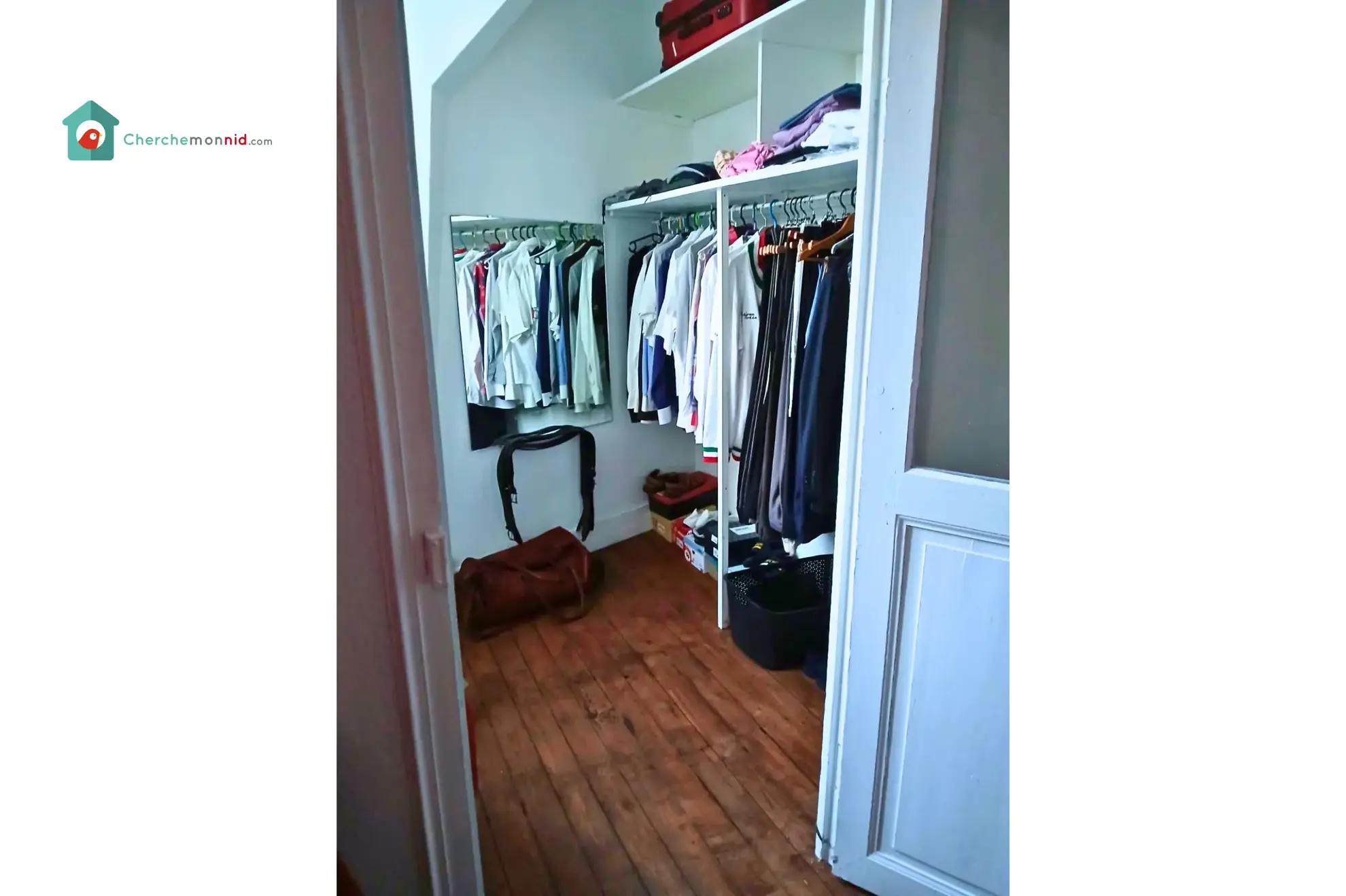 Maison de ville rénovée à Châtillon-en-Bazois de 173 m² avec potentiel et local professionnel 