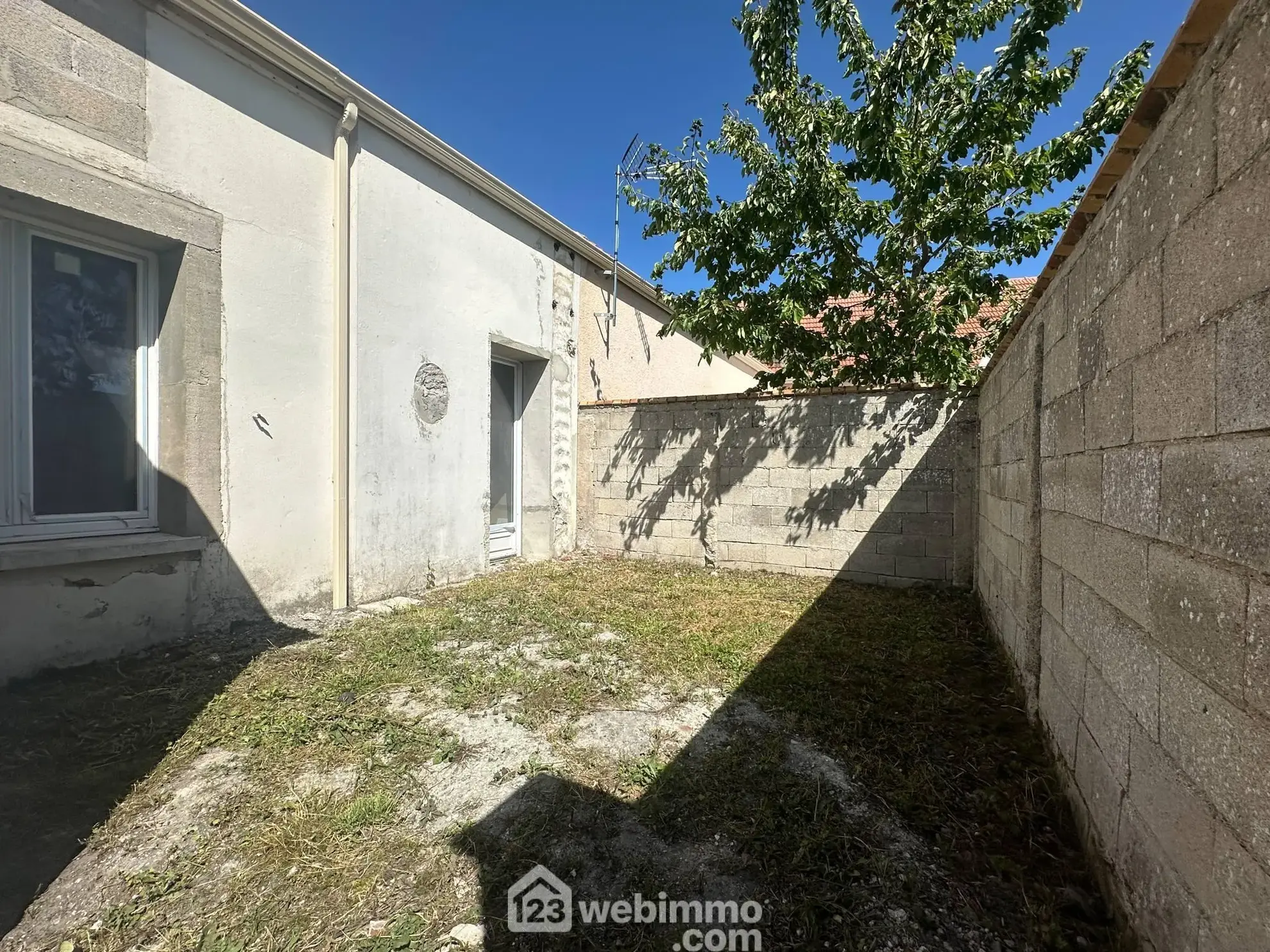 Maison à rénover de 135 m² avec potentiel à Athies-sous-Laon 