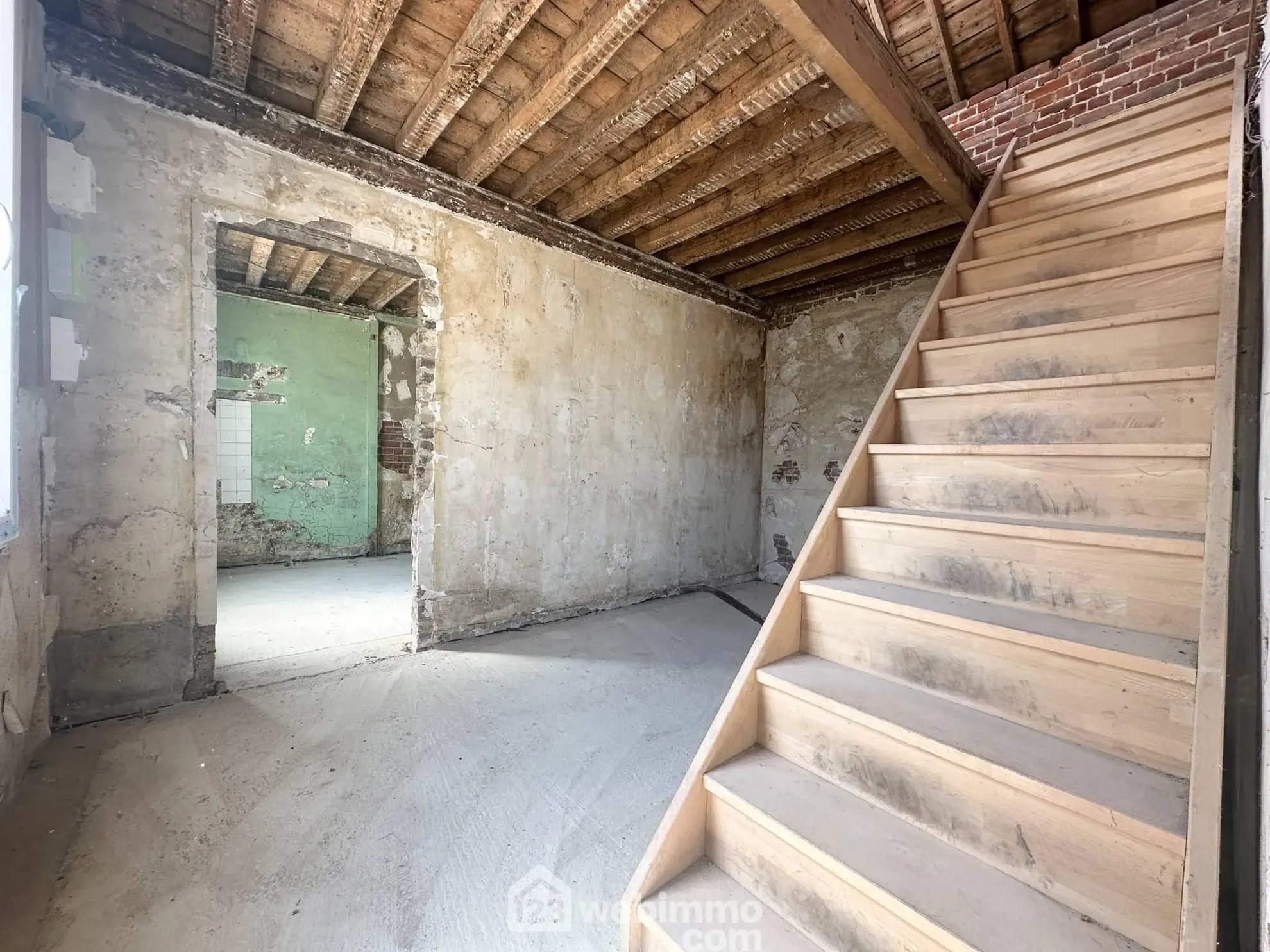 Maison à rénover de 135 m² avec potentiel à Athies-sous-Laon 