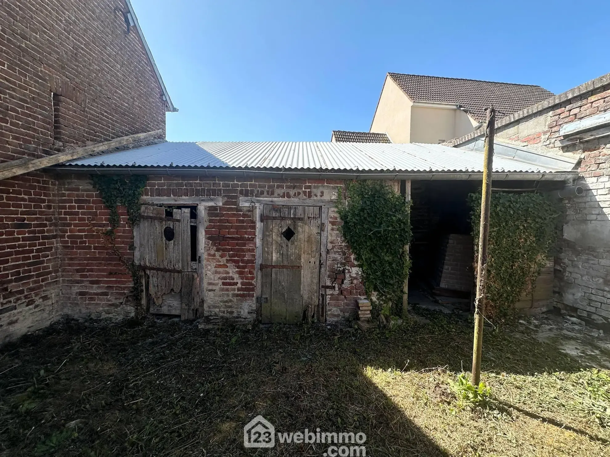 Maison à rénover de 135 m² avec potentiel à Athies-sous-Laon 