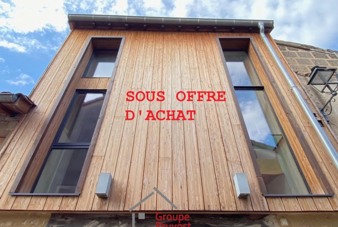 Maison de ville moderne à Cluny avec 3 chambres et luminosité optimale 