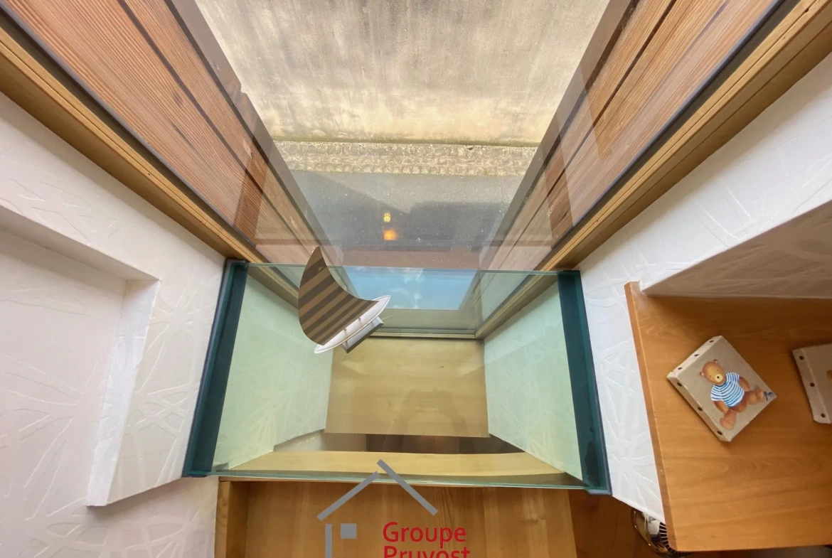 Maison de ville moderne à Cluny avec 3 chambres et luminosité optimale 