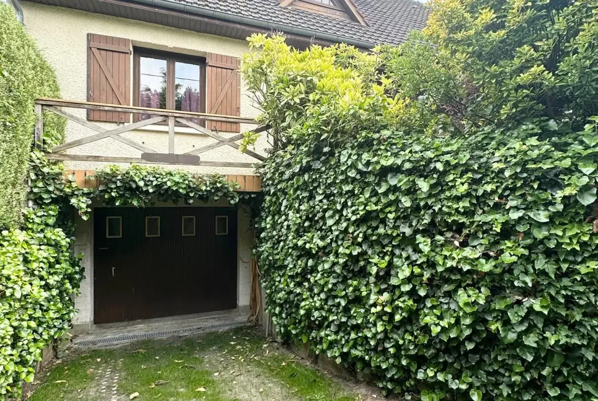 Belle maison de 154 m² à Bruyères-et-Montbérault avec jardin et sous-sol 