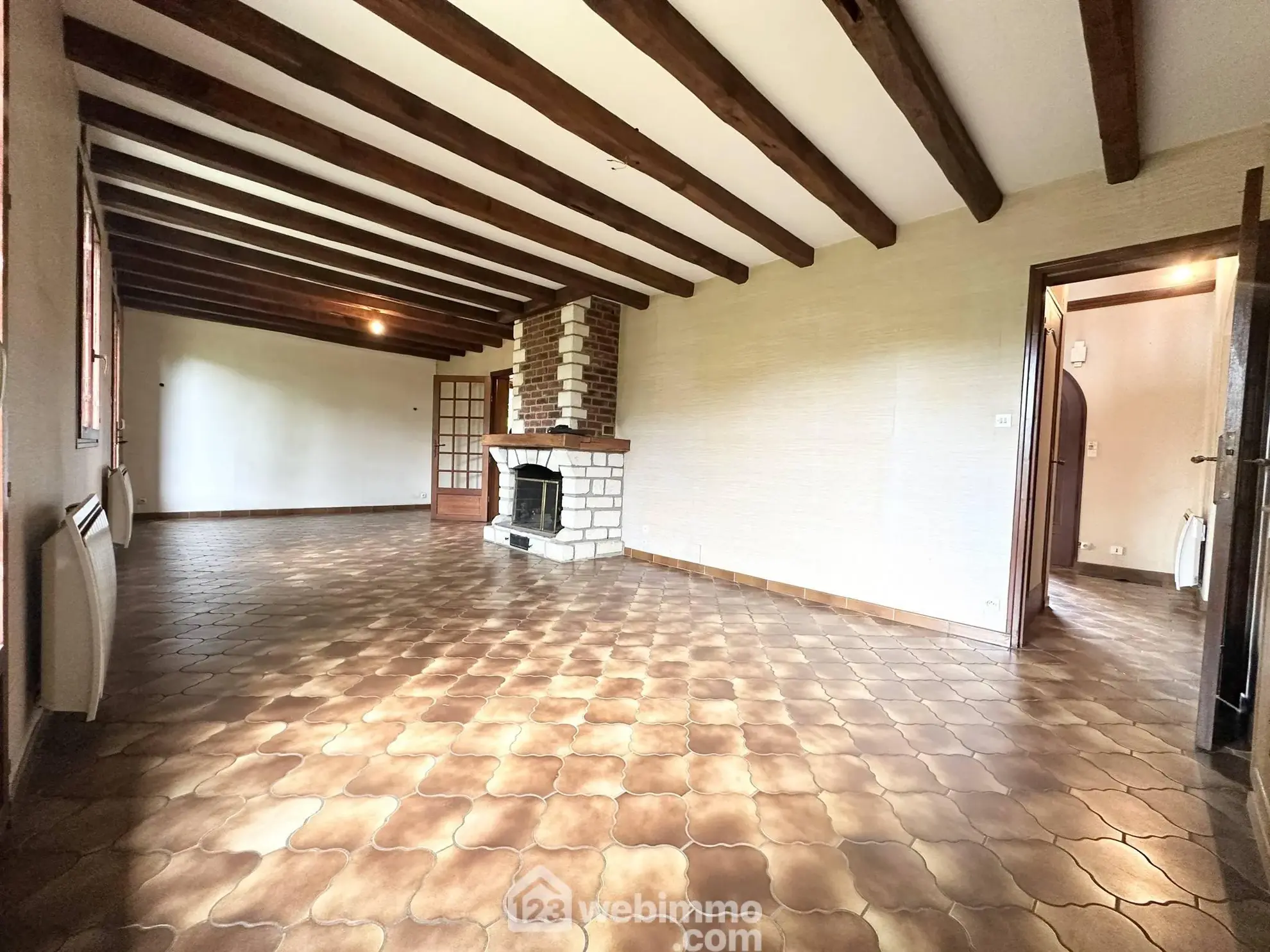 Belle maison de 154 m² à Bruyères-et-Montbérault avec jardin et sous-sol 