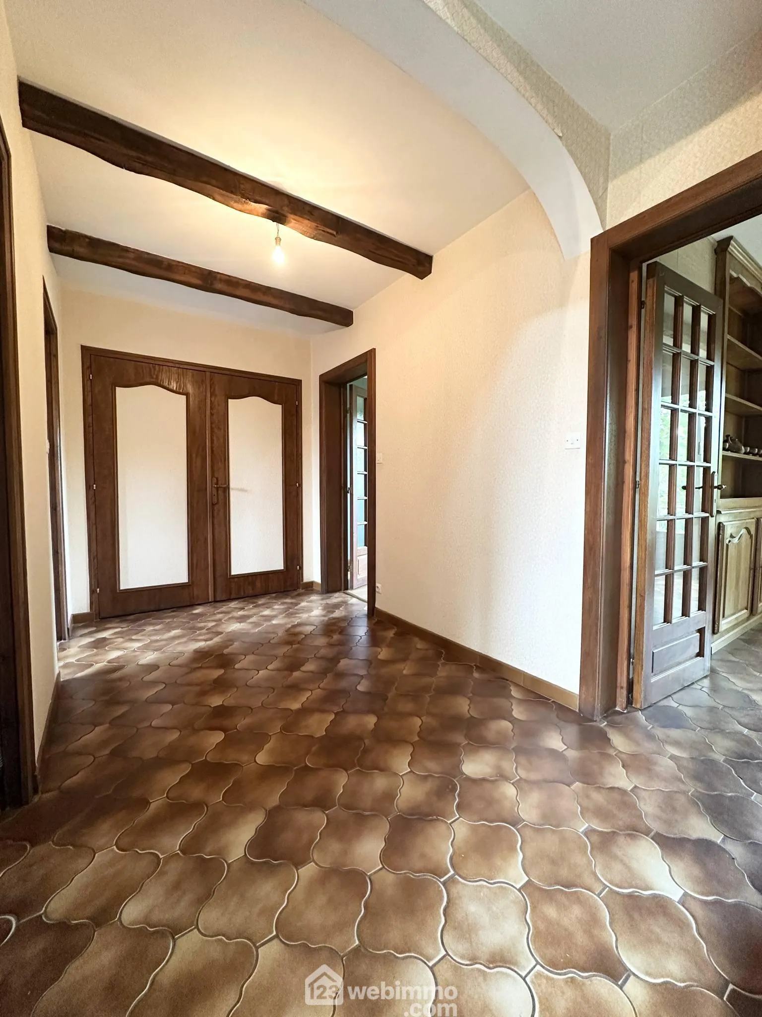 Belle maison de 154 m² à Bruyères-et-Montbérault avec jardin et sous-sol 