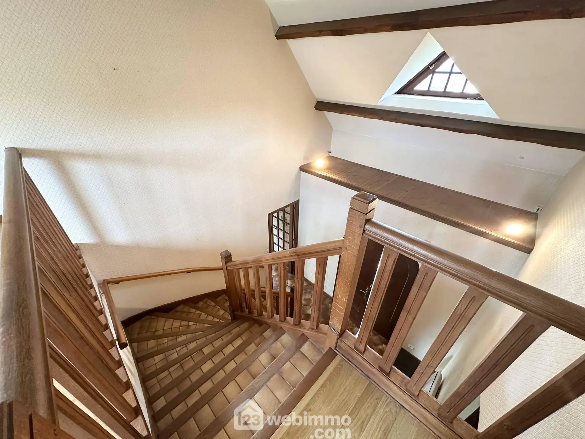 Belle maison de 154 m² à Bruyères-et-Montbérault avec jardin et sous-sol 