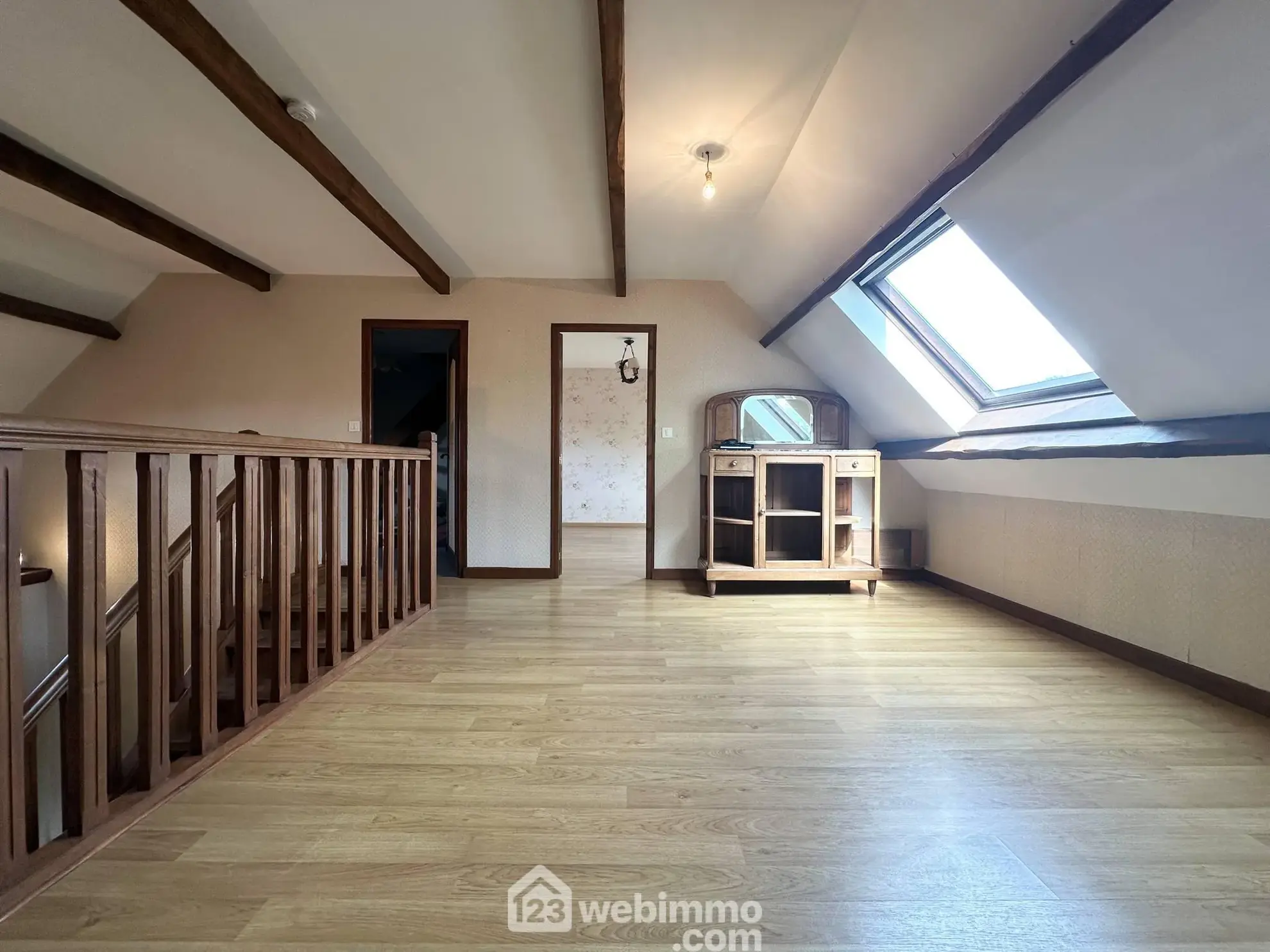 Belle maison de 154 m² à Bruyères-et-Montbérault avec jardin et sous-sol 