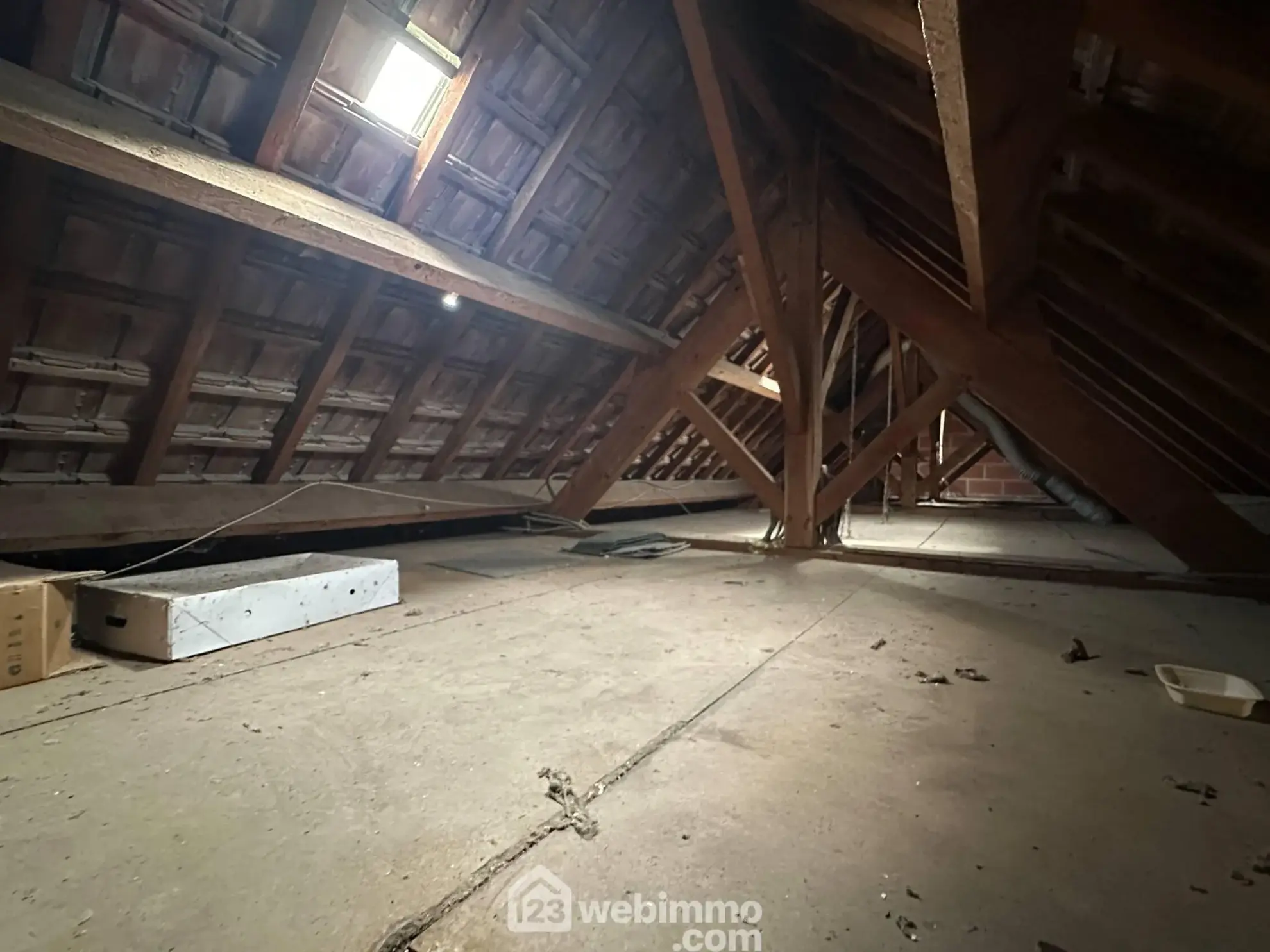Belle maison de 154 m² à Bruyères-et-Montbérault avec jardin et sous-sol 
