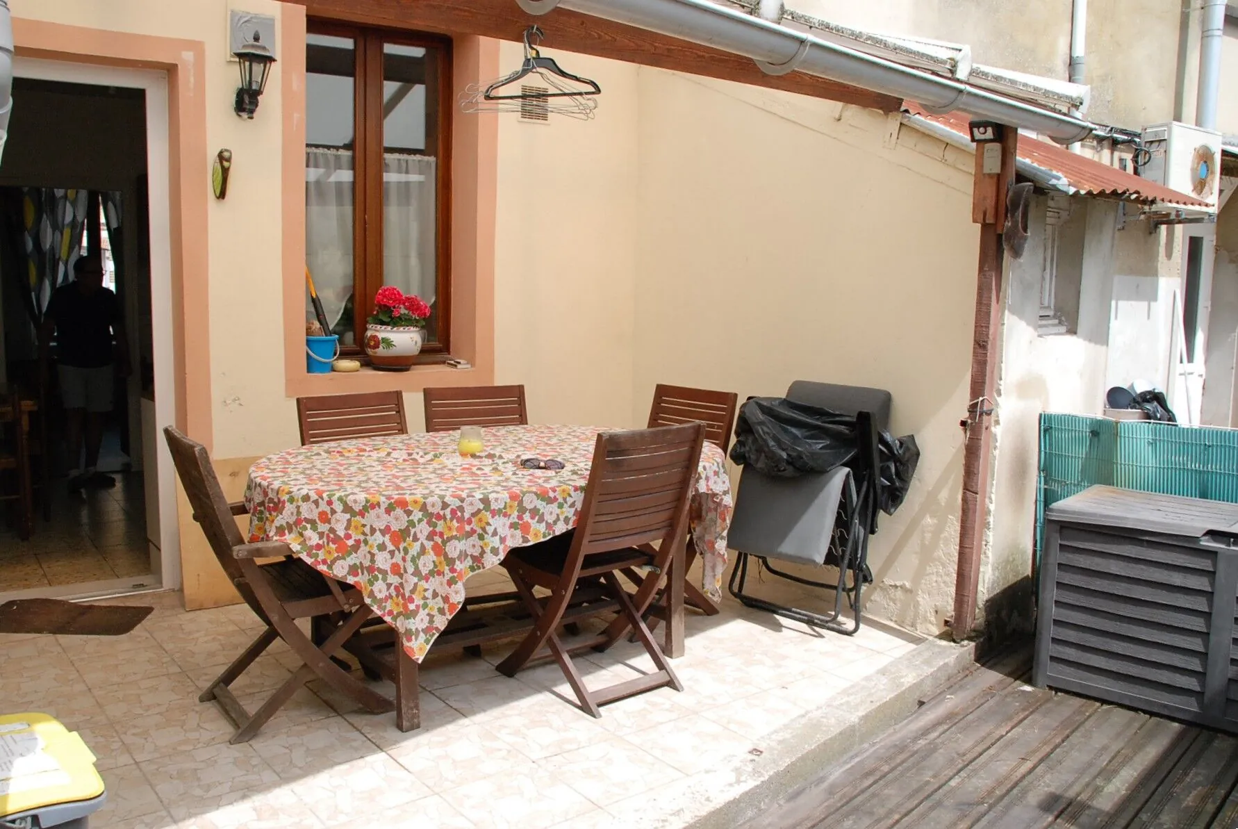 Maison à Fécamp avec cour en plein sud, 4 chambres, 120 m², idéalement située 