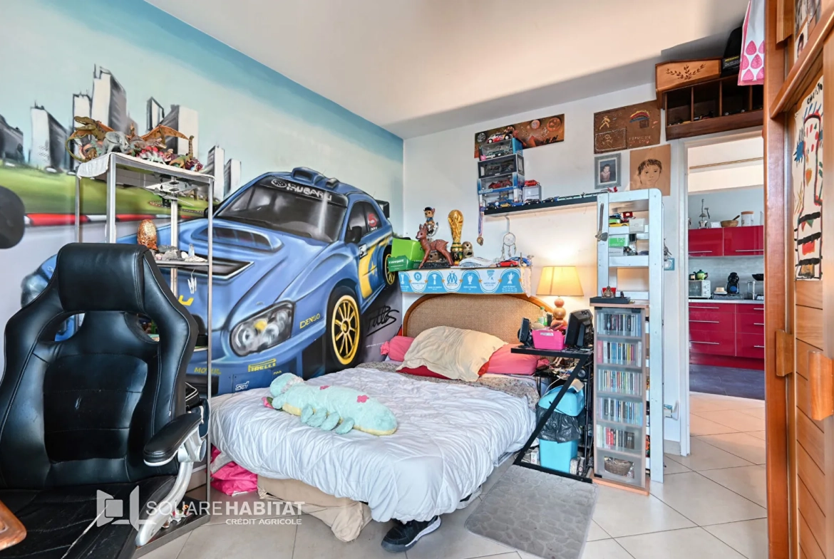 Appartement 4 pièces avec vue panoramique à Marseille 13013 - Cave et parking 