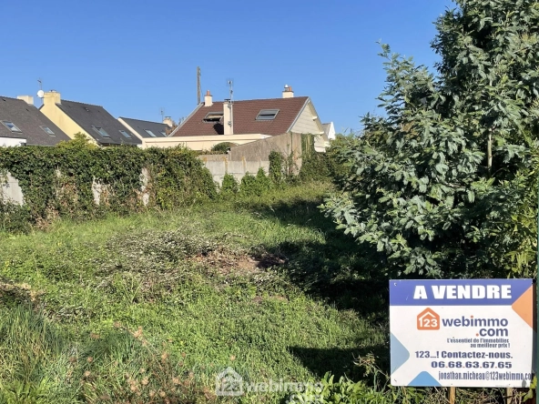 Terrain constructible de 669 m² à Sainte-Luce-sur-Loire, proche Nantes