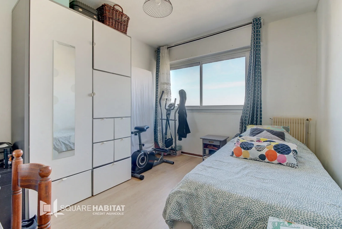 Appartement 4 pièces lumineux de 89 m² à Marseille dans résidence calme 